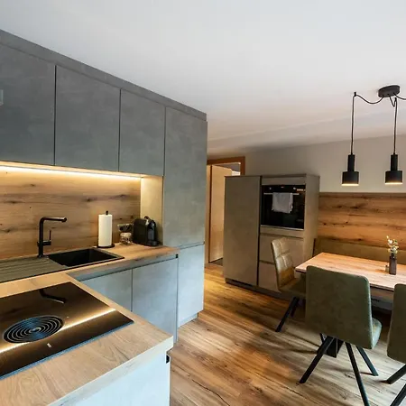 Das Lindtal - Appartements 2*