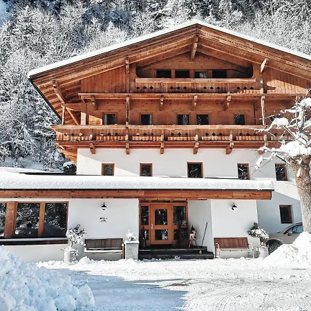 Das Lindtal - Appartements Guest house