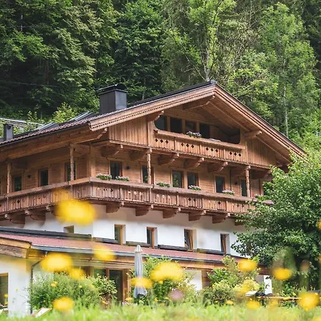 Das Lindtal - Appartements Guest house Finkenberg