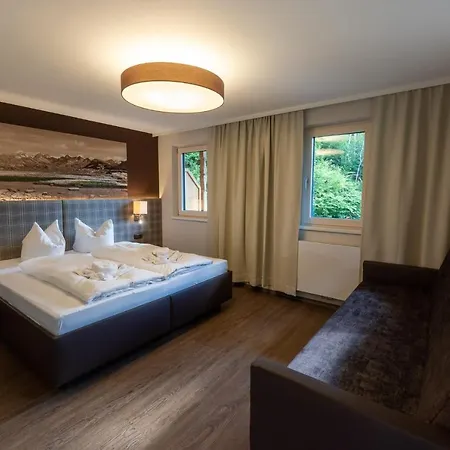 Guest house Das Lindtal - Appartements 2*